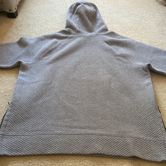 Soft gray pull over hoodie. - Picture 7 of 7